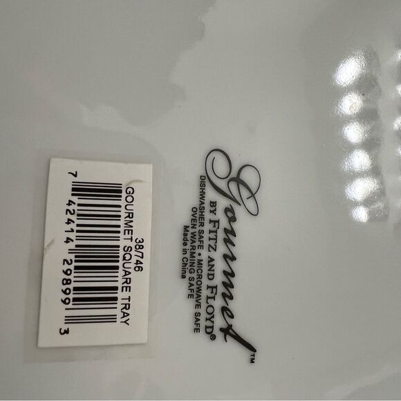 Fitz & Floyd Gourmet White Serving Bowl or large Salad Serving piece - Picture 8 of 10